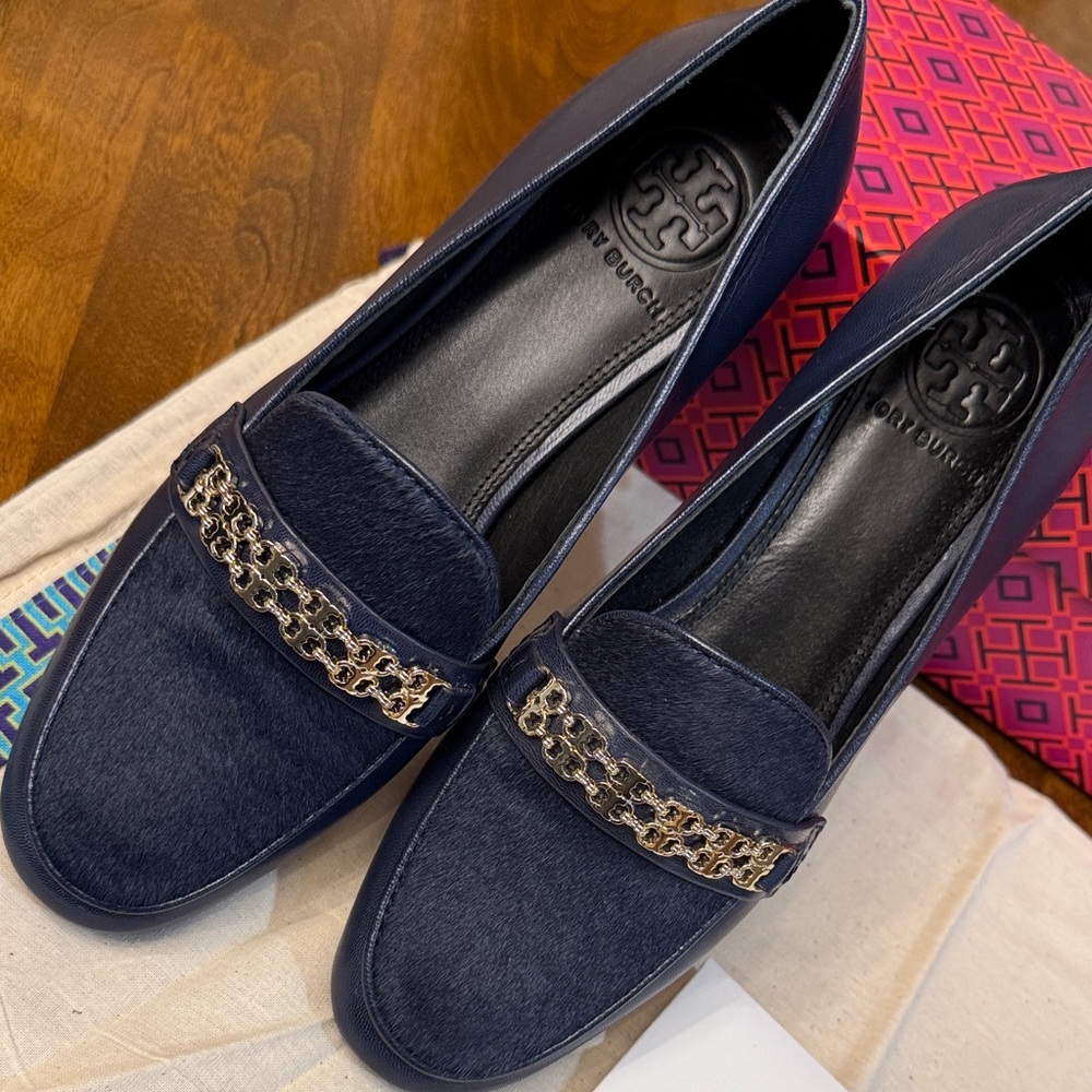 Tory Burch Royal Navy Gemini Leather/Brushed Hair  Loafers with Gold Detail - Picture 2 of 9